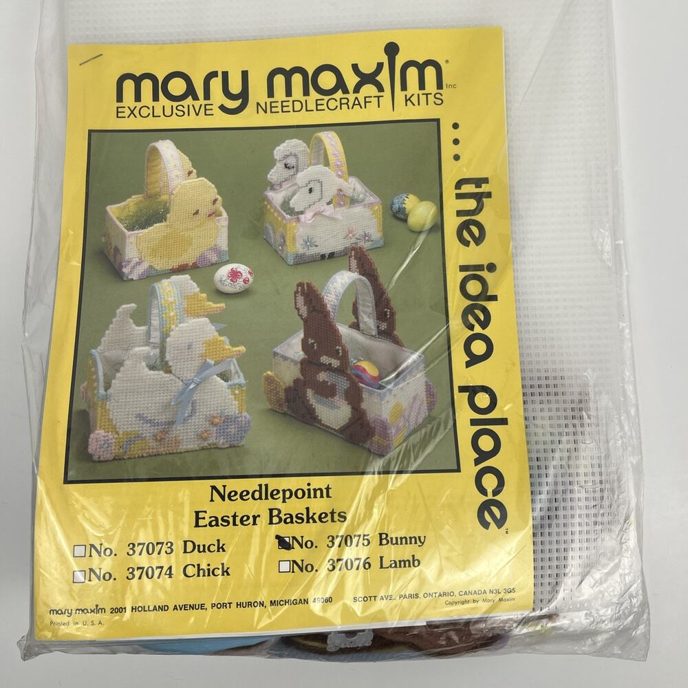 Mary Maxim Needlecraft Kit Easter Basket Needlepoint Plastic Canvas 37075 Bunny